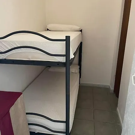 Casa Vacanza Leonardo * Lido Marini